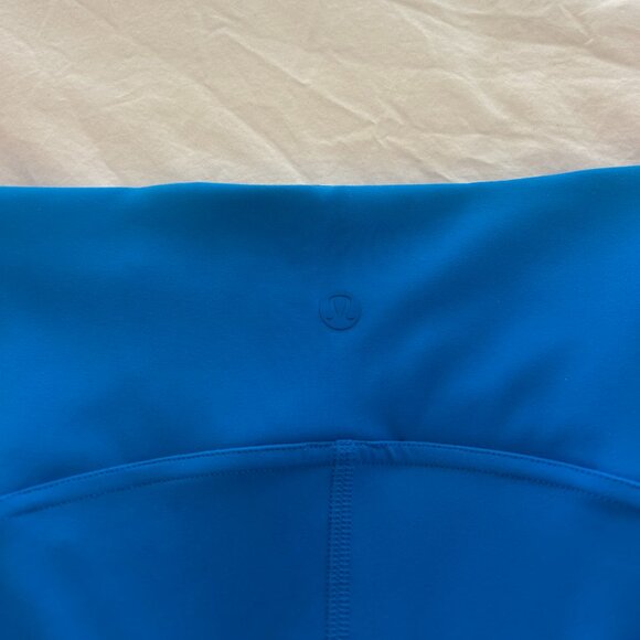 Blue Lululemon Leggings, Size 6. - Picture 3 of 7